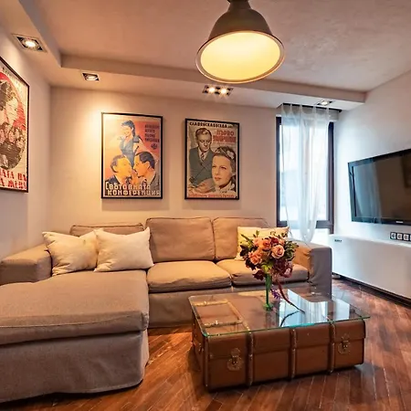 Le Rendezvous New Town *