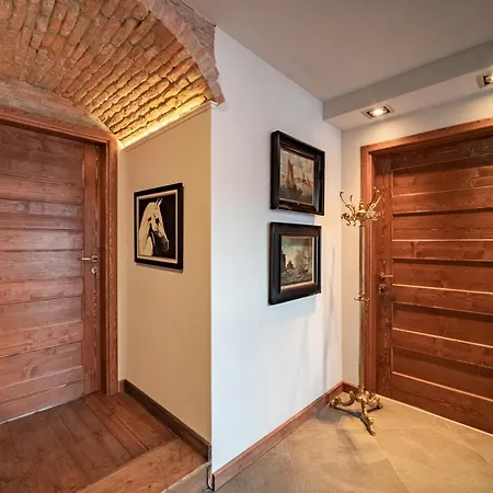 Le Rendezvous New Town