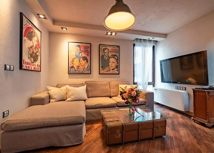 Le Rendezvous New Town *