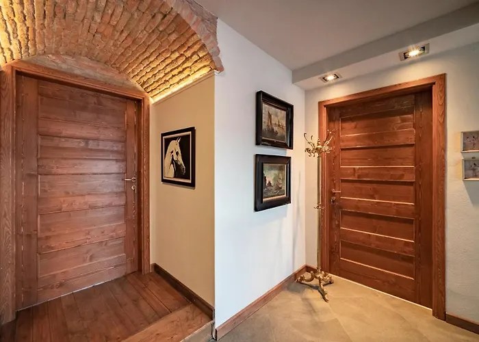 Le Rendezvous New Town