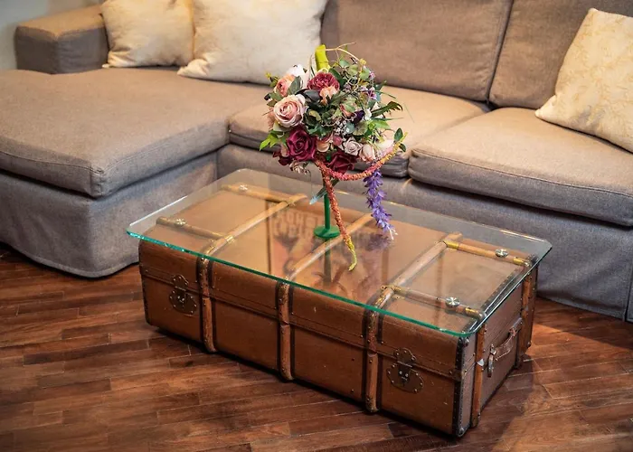 Le Rendezvous New Town *