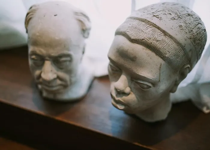 Le Rendezvous New Town Апартамент